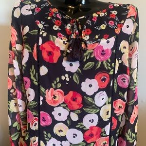 Floral Peasant Style Blouse